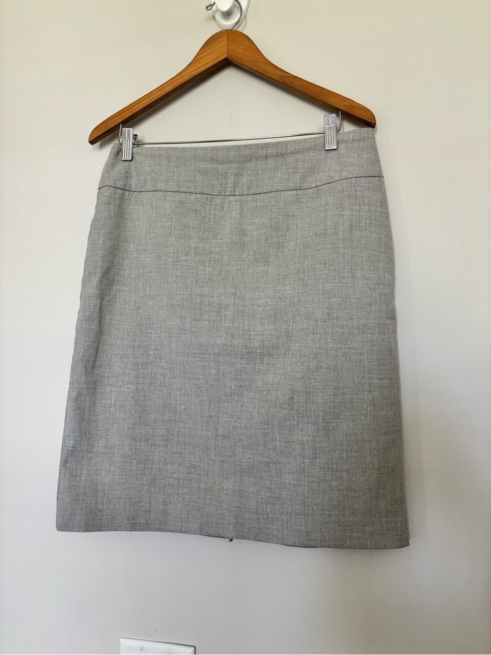 212 Collection Grey Straight Suit Skirt Sz 8